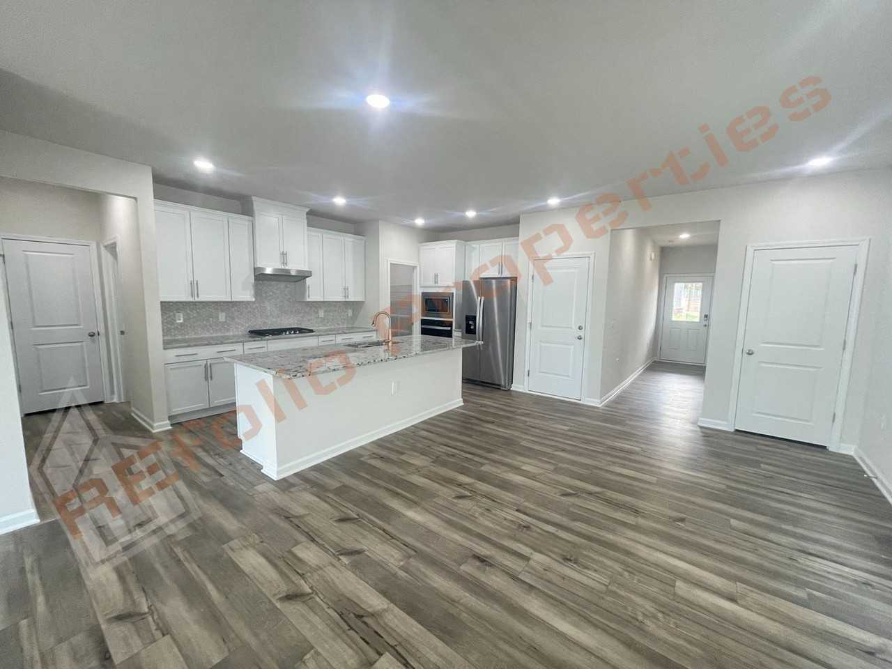 127 Tourmaline Hill Dr - Photo 4 of 31