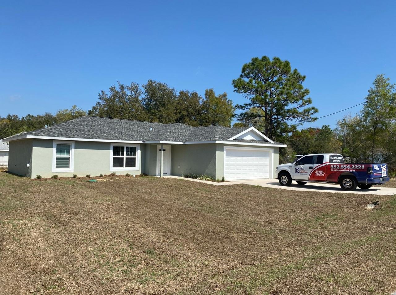 7 Bahia Pass Dr - Photo 2 of 32