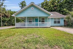 featured image of 1202 E Waldburg St