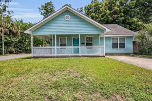 1202 E Waldburg St - Photo 1 of 1