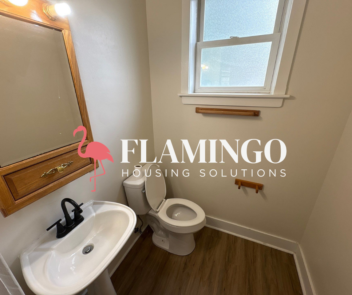 127 Mound St - Photo 4 of 21