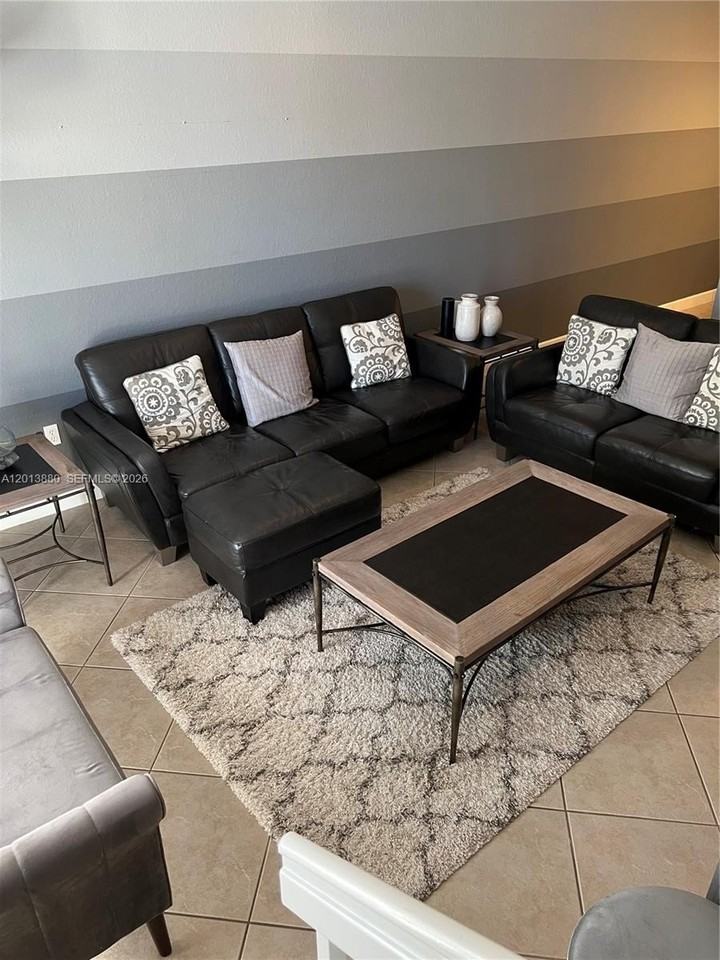 808 Sw 147th Ave #3608 - Photo 2 of 19