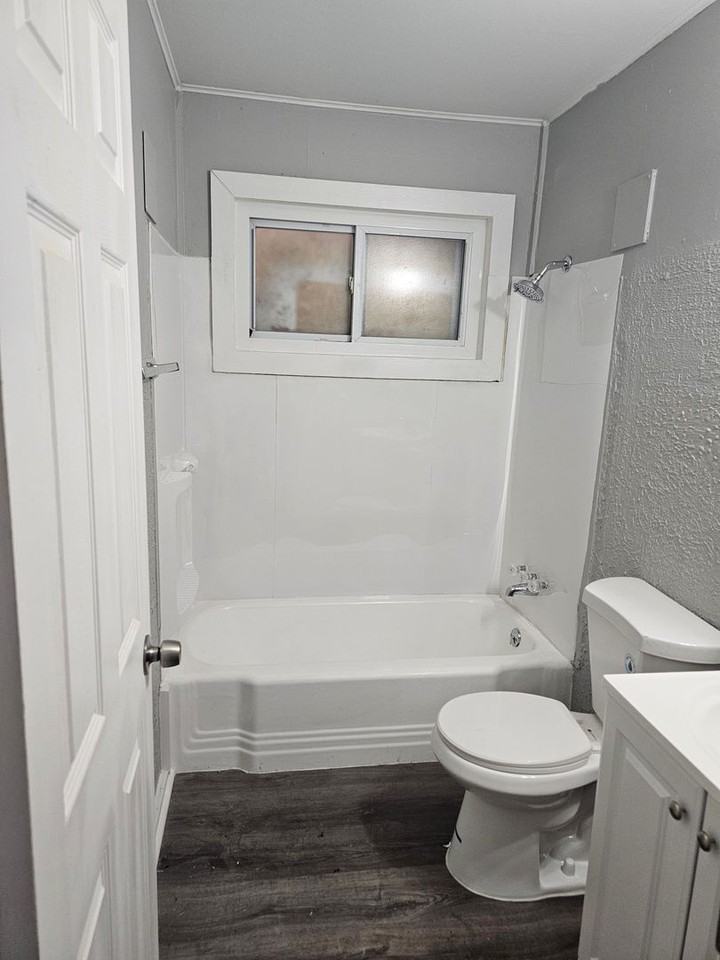 1115 Saint Marcella Dr - Photo 3 of 6