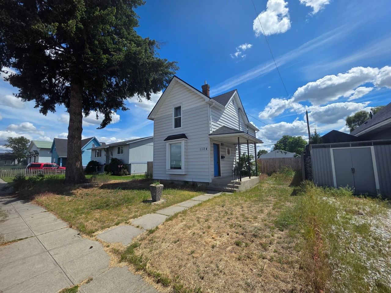 1104 E Rockwell Ave - Photo 3 of 16