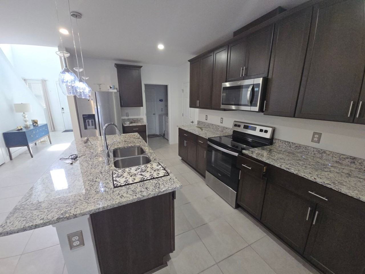 4450 Rapallo Ave - Photo 6 of 23