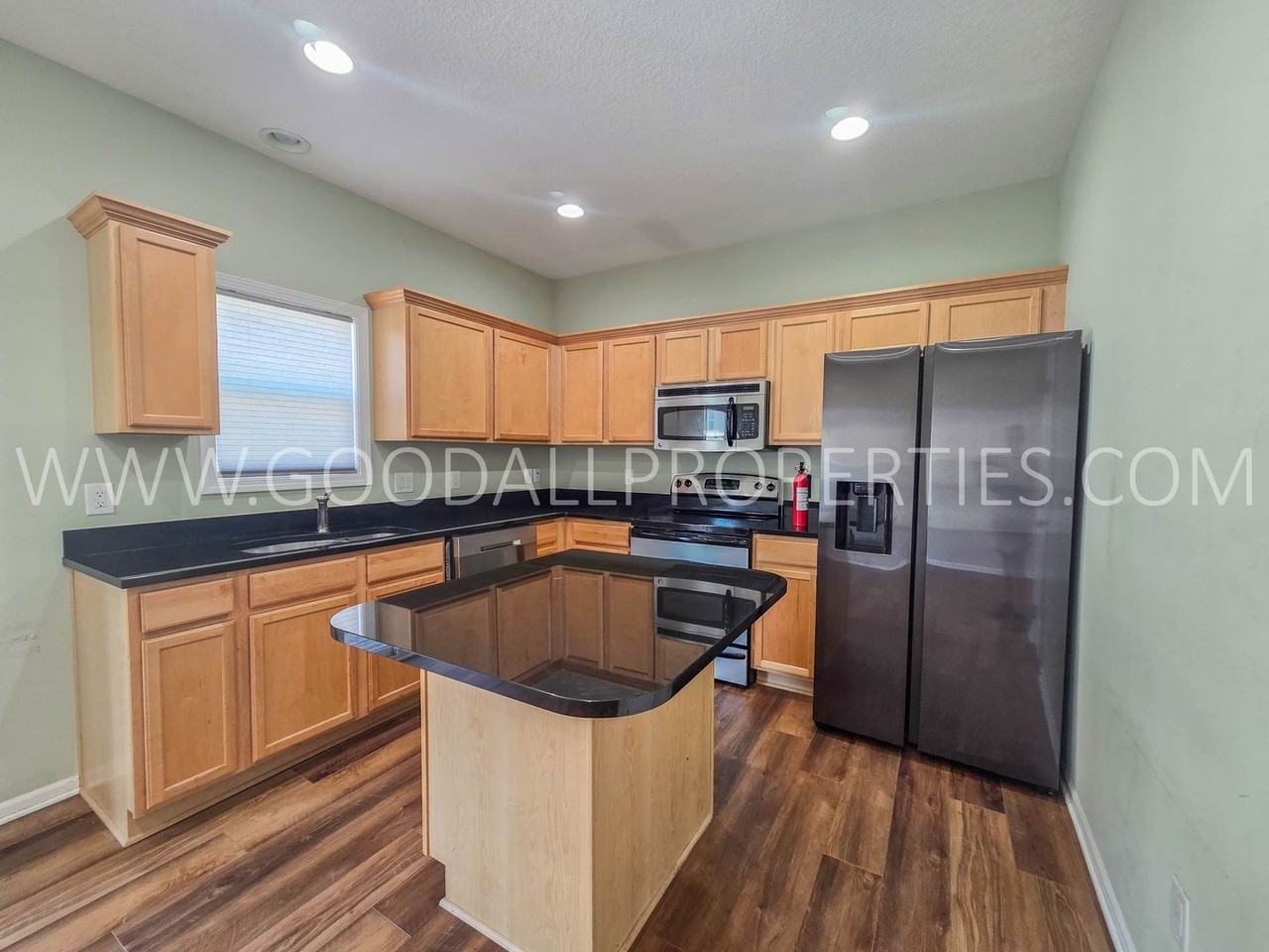 9140 Greenspire Dr - Photo 2 of 24