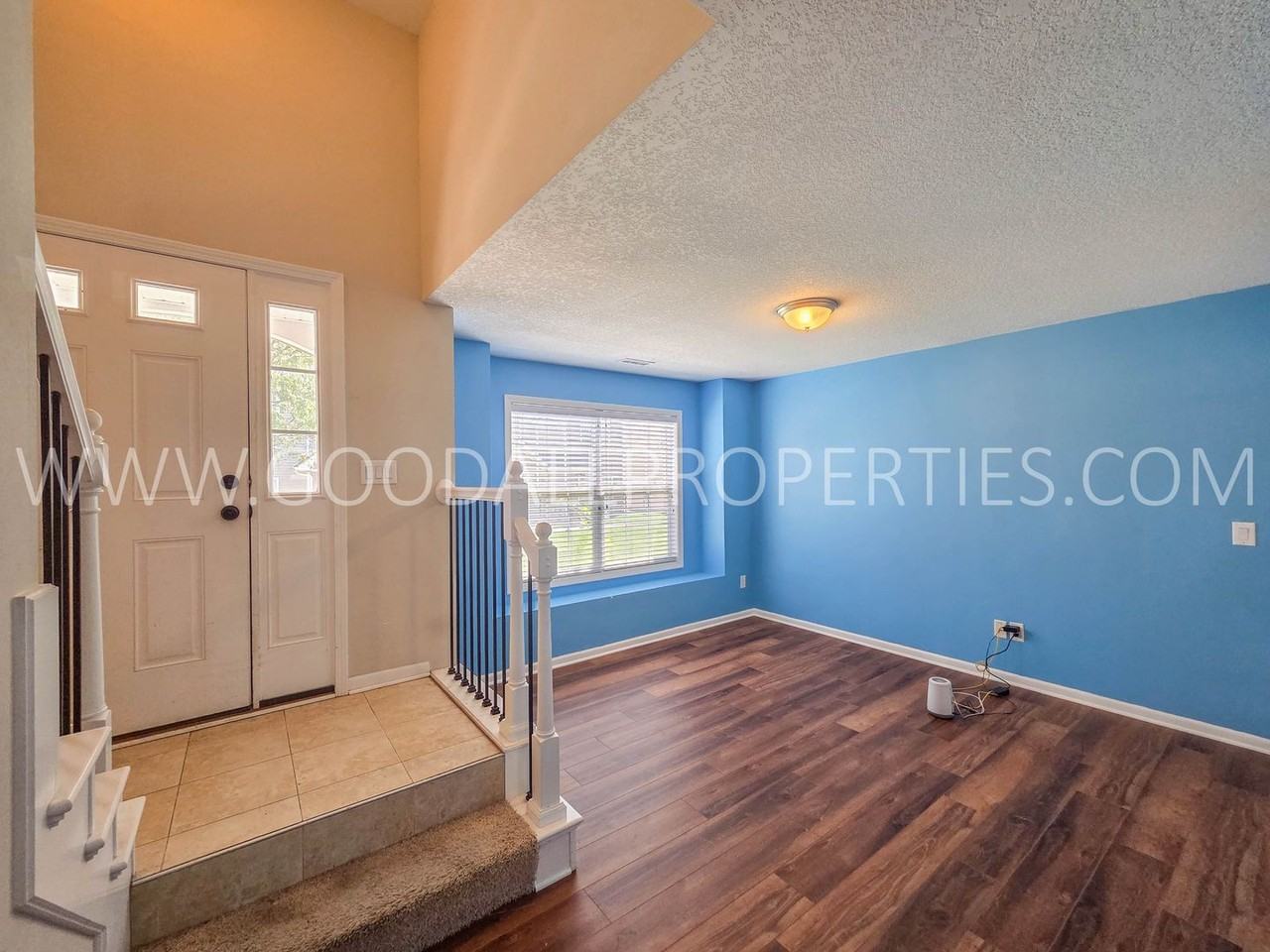 9140 Greenspire Dr - Photo 7 of 24