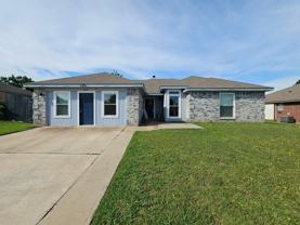 2704 Hemlock Dr - Photo 1 of 1