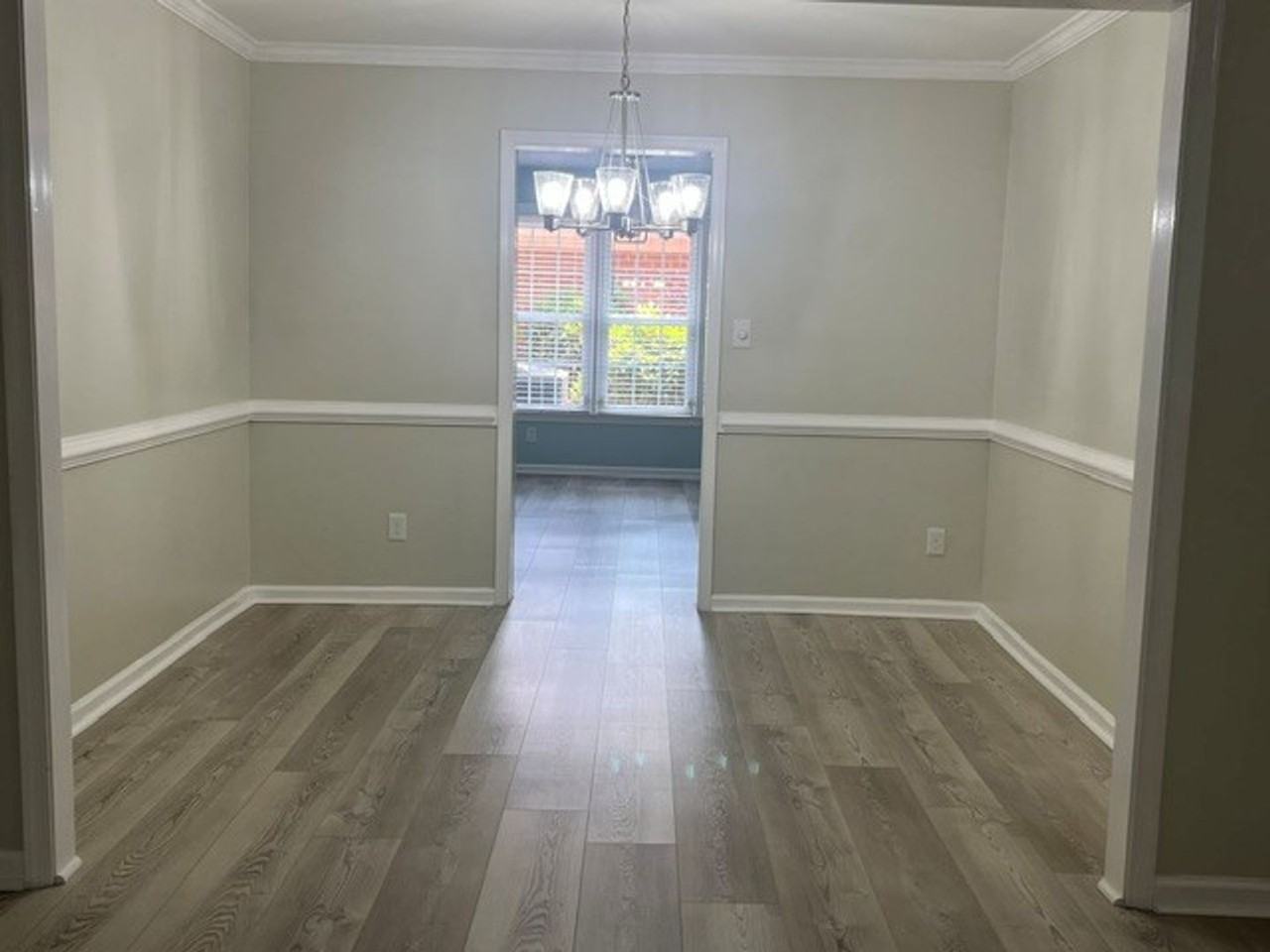 1002 Colonial Meadows Way - Photo 5 of 26