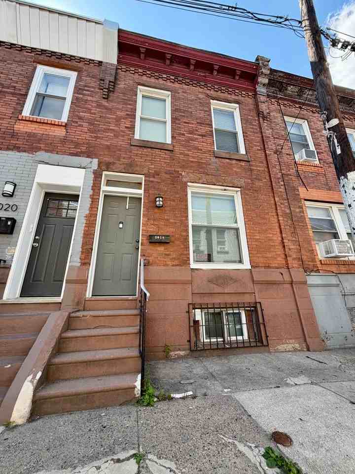 2018 S Croskey St - Photo 2 of 21