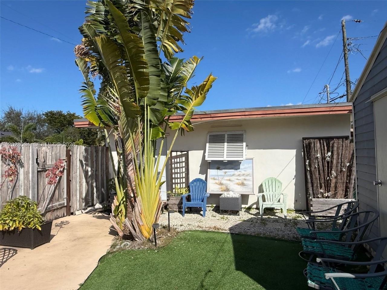 1544 Nw 4th Ave #B - Photo 2 of 11