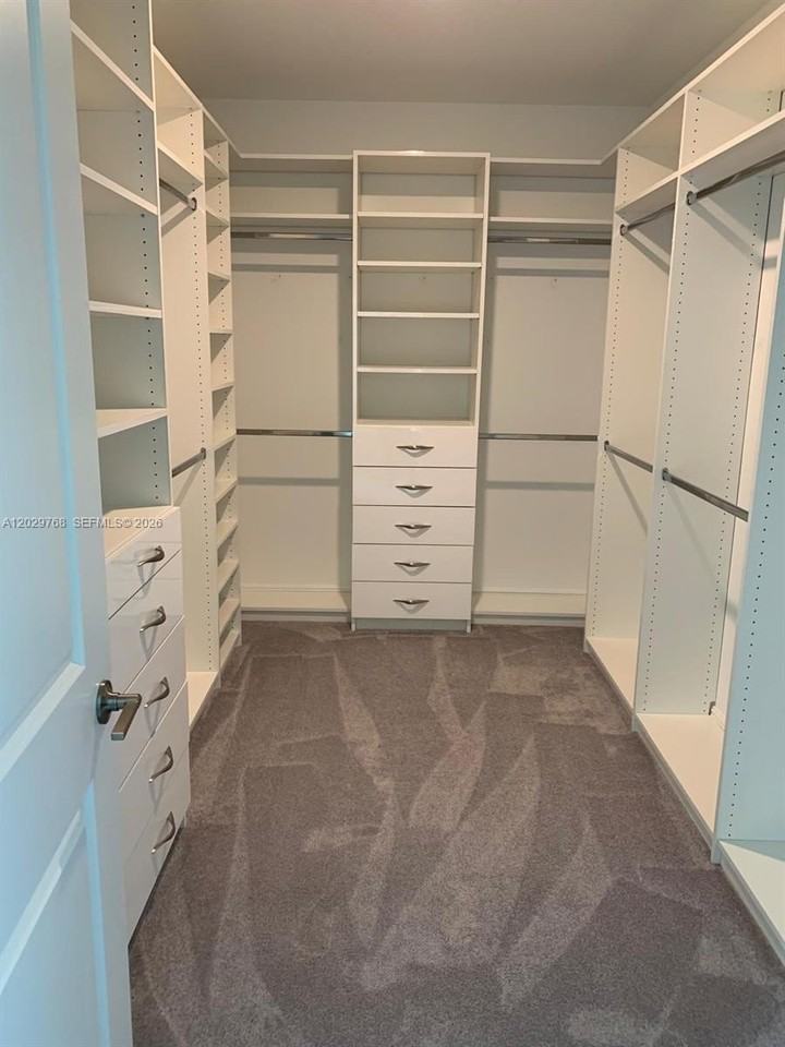 3990 Pelicano Way - Photo 5 of 35