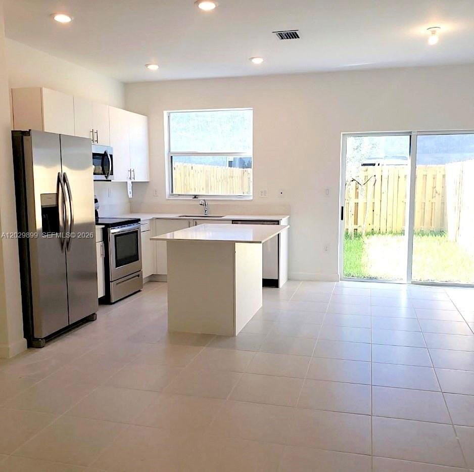 16302 Sw 291st St #16302 - Photo 4 of 14