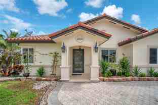 15715 Sw 76th Ter - Photo 1 of 1