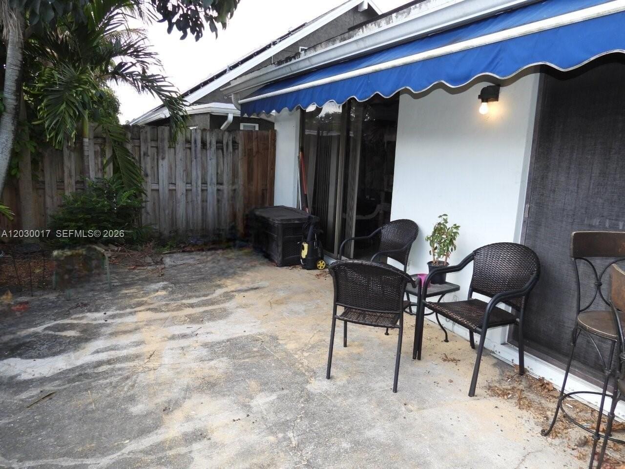 9331 Nw 33rd Mnr #9331 - Photo 2 of 4