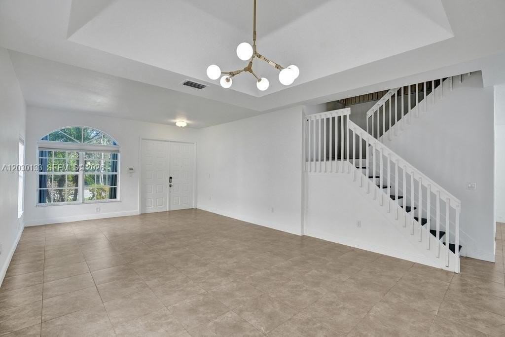 17026 Nw 19th St - Photo 4 of 50