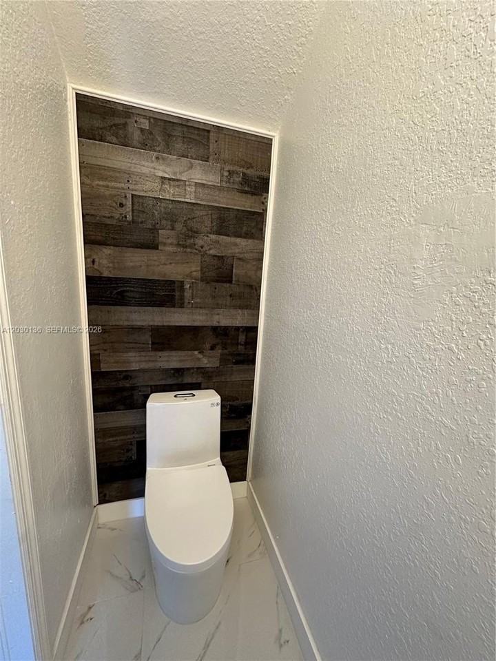 13757 Sw 170th Ter #13757 - Photo 3 of 12