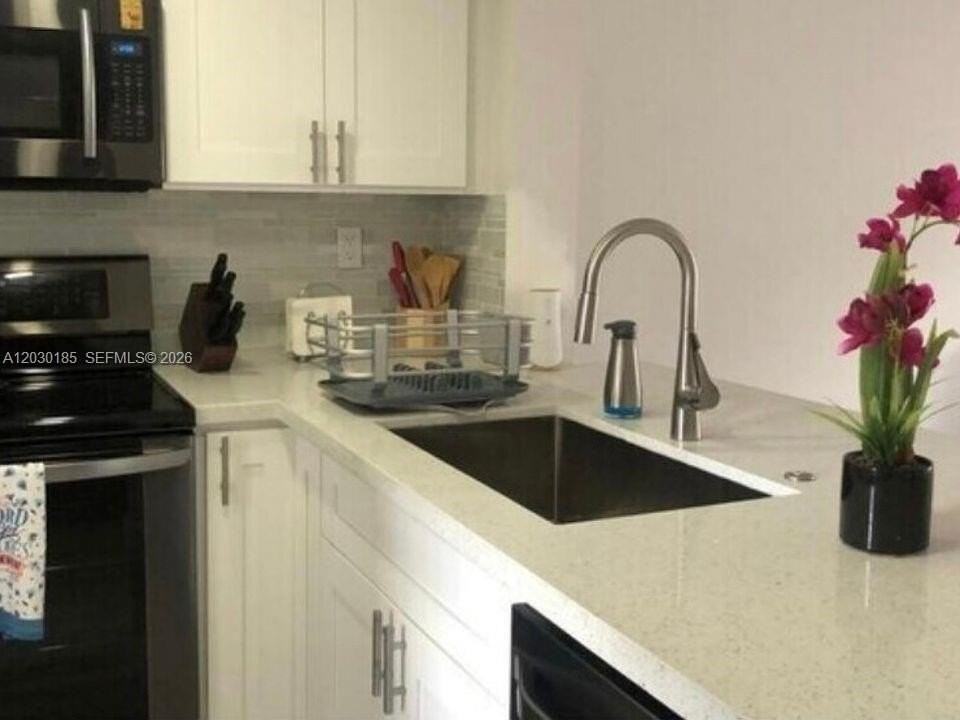 11361 Sw 3rd St #11361 - Photo 2 of 8