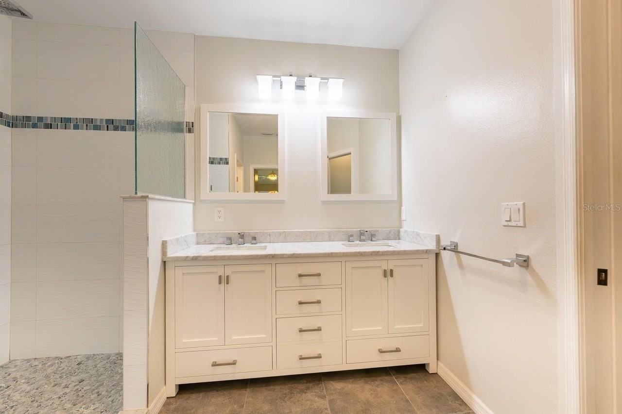 12235 Sw Kingsway Cir #C6 - Photo 7 of 7