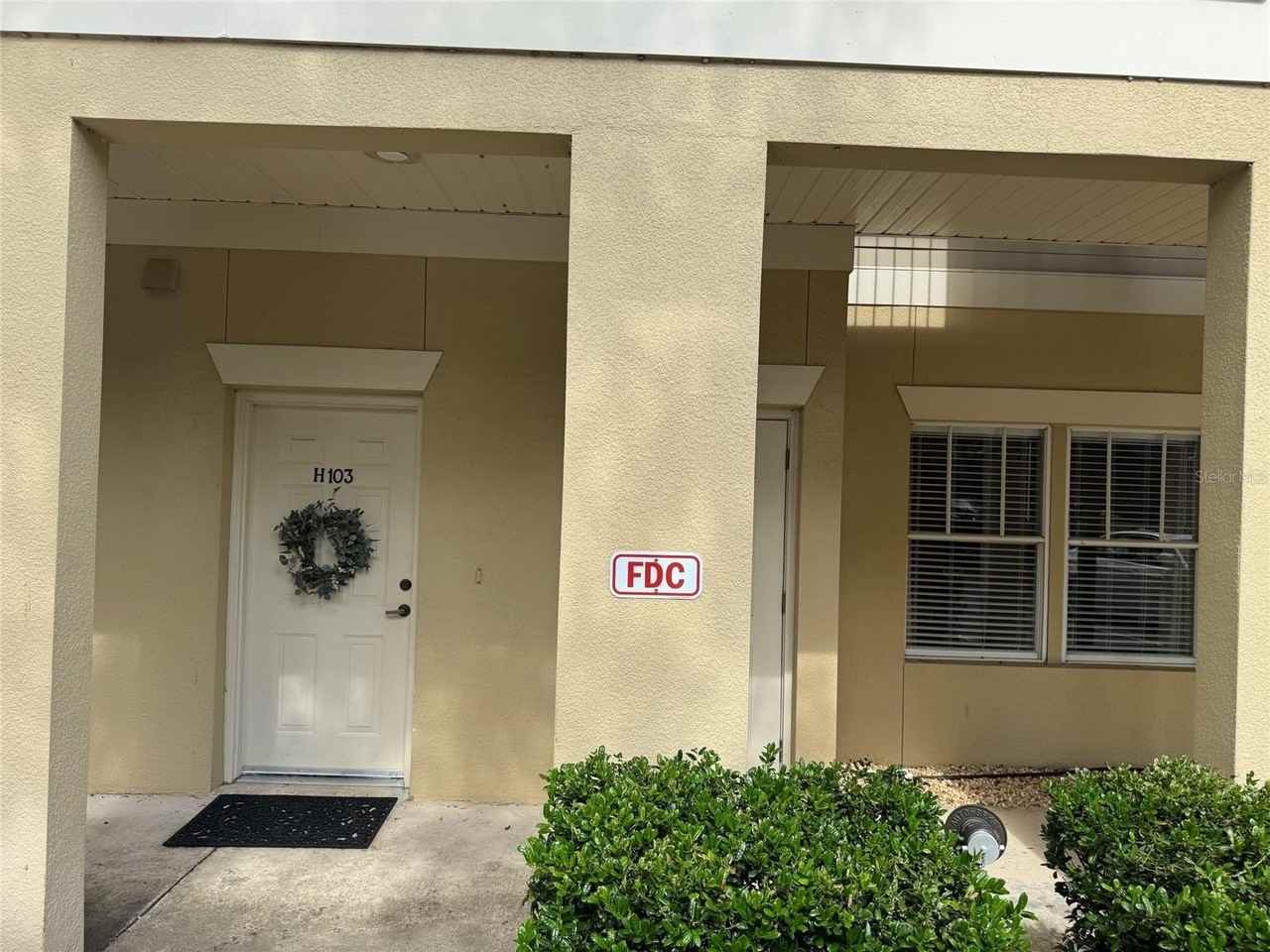 5025 Sw 91st Ct #H103 - Photo 2 of 18