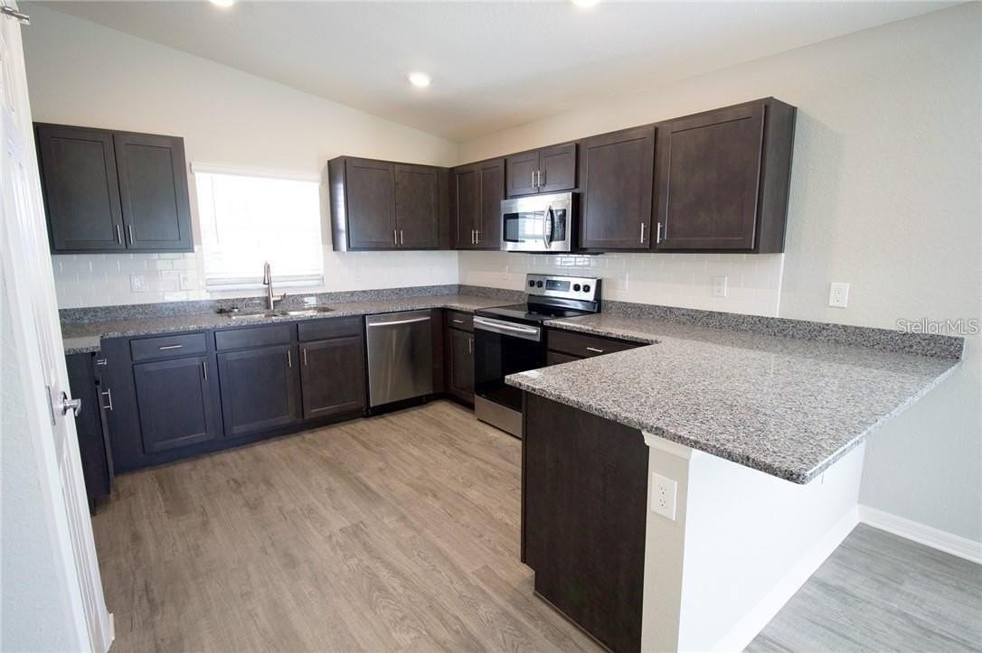 4125 Red Fern Ln - Photo 3 of 16