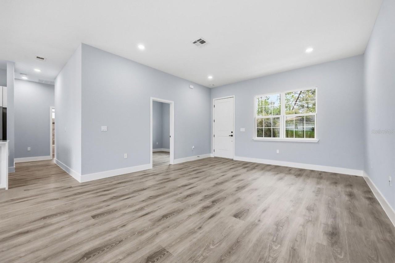 13975 Sw 27th Court Rd - Photo 4 of 45