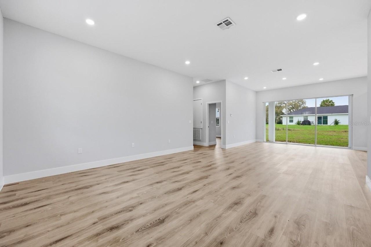 13975 Sw 27th Court Rd - Photo 5 of 45