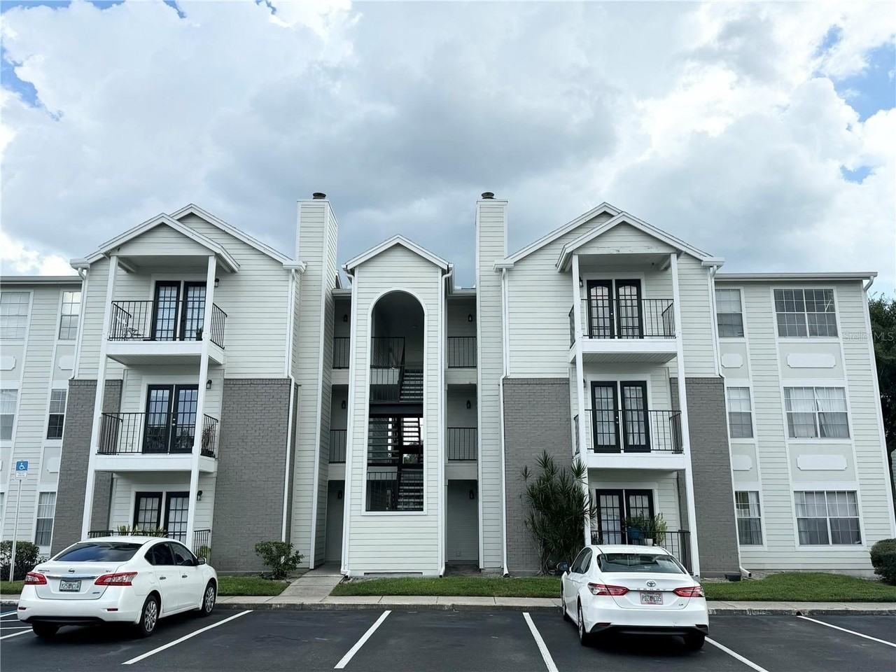 2550 N Alafaya Trl #3305