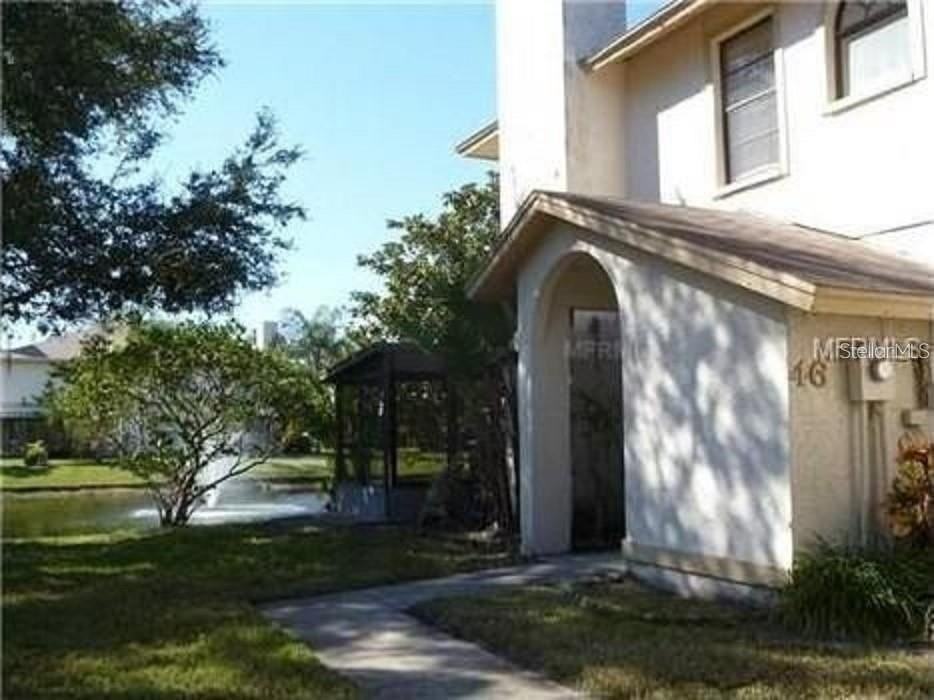 46 Emerald Bay Dr - Photo 2 of 23