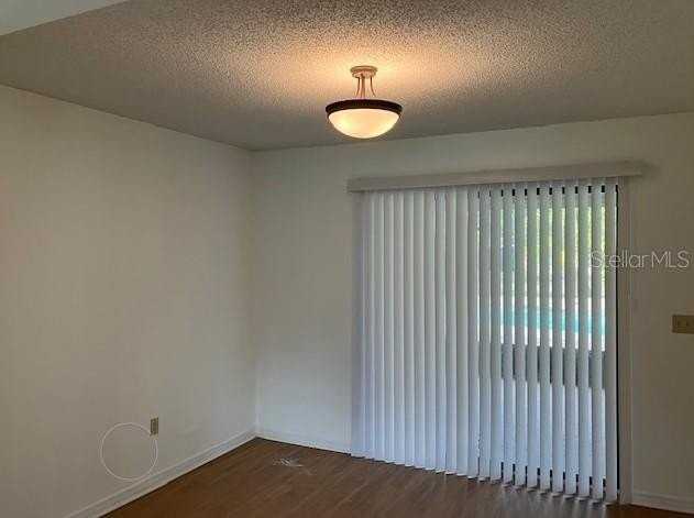 503 Chancellar Dr - Photo 5 of 28