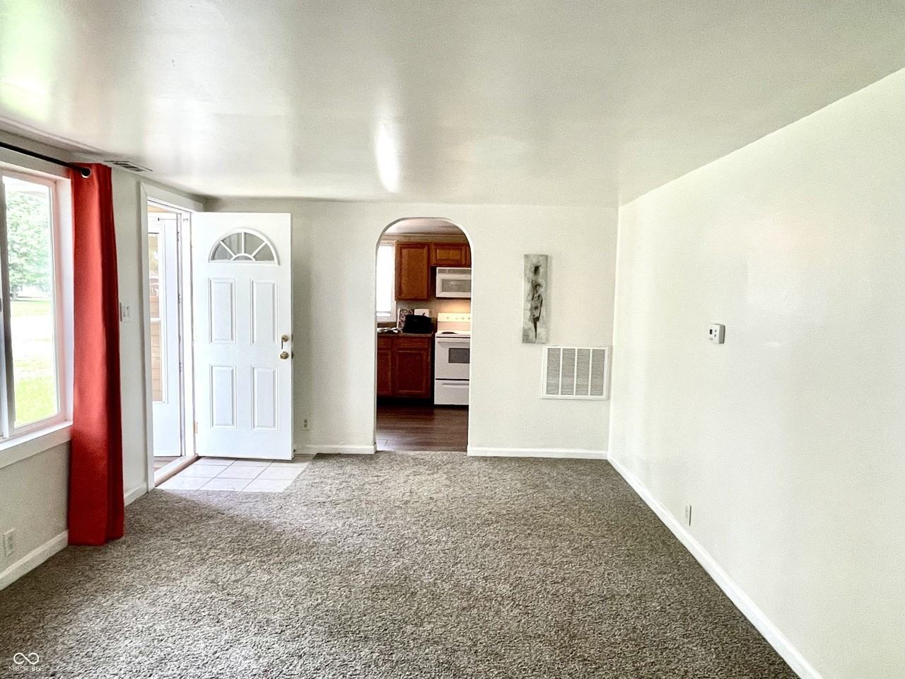 1704 S Lindell Dr - Photo 4 of 23