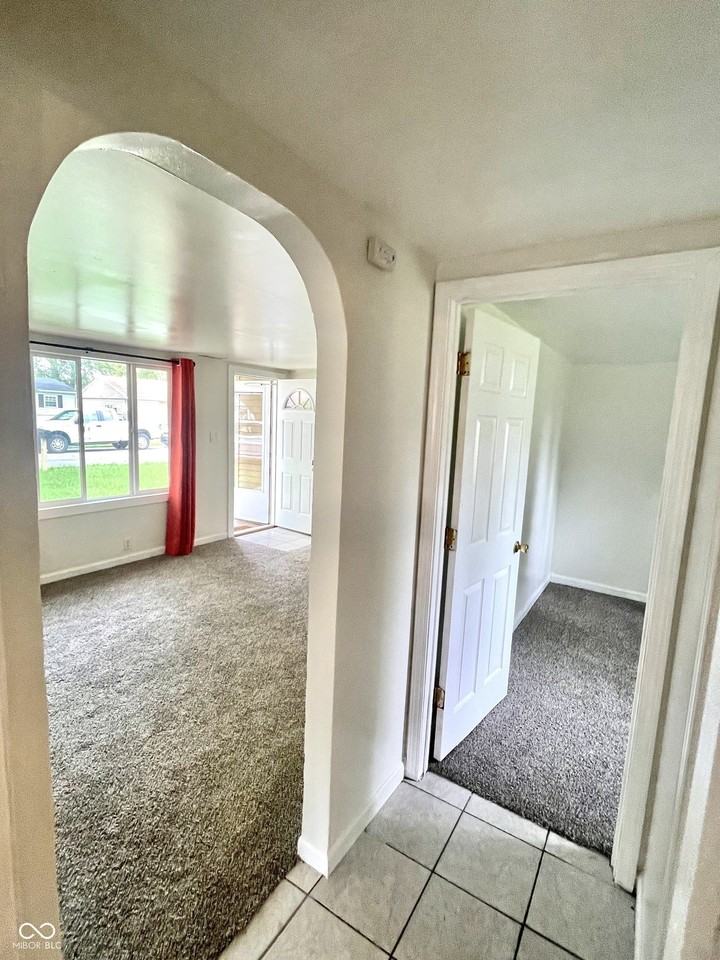 1704 S Lindell Dr - Photo 6 of 23