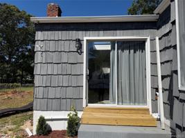 featured image of 4 Julie Ln