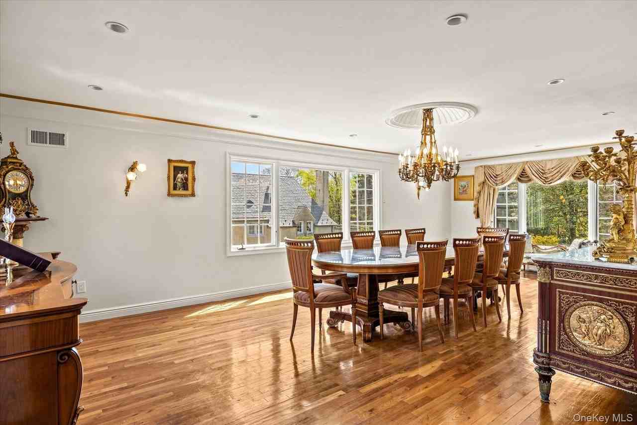 15 Crickett Ln - Photo 7 of 29