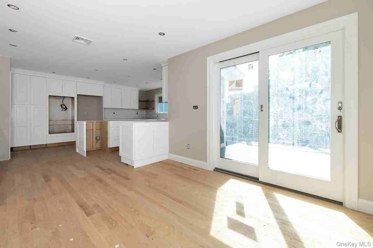 58 Marion Dr - Photo 7 of 27