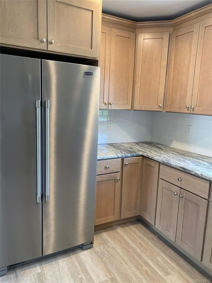 120 E Central Ave #A3 - Photo 5 of 20