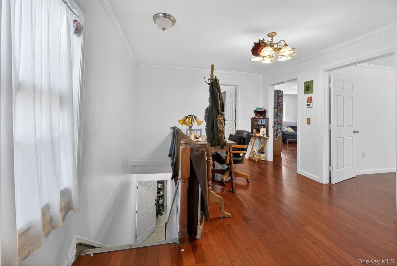 28 Academy Ave #2 - Photo 7 of 20