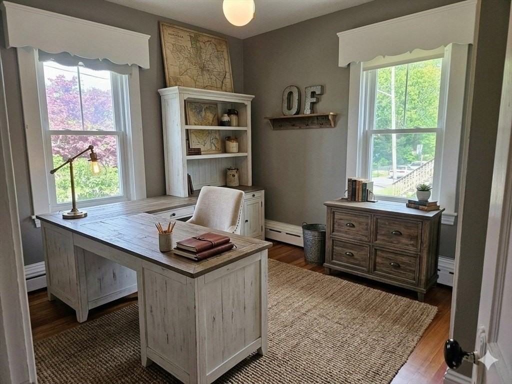 1421 Morton Ave - Photo 6 of 26