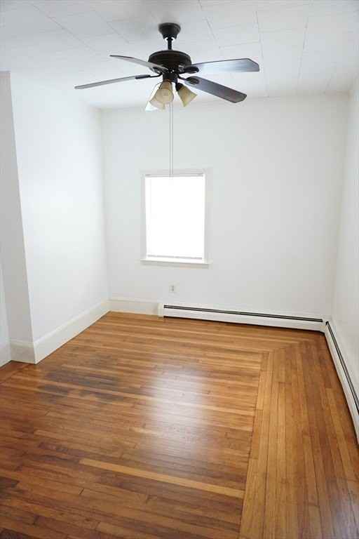 13 Myrtle St #1stFL - Photo 3 of 18
