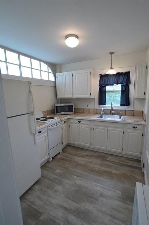 28 Columbus Ave #1 - Photo 7 of 9