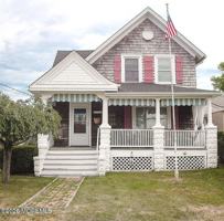featured image of 100 Columbia Ave