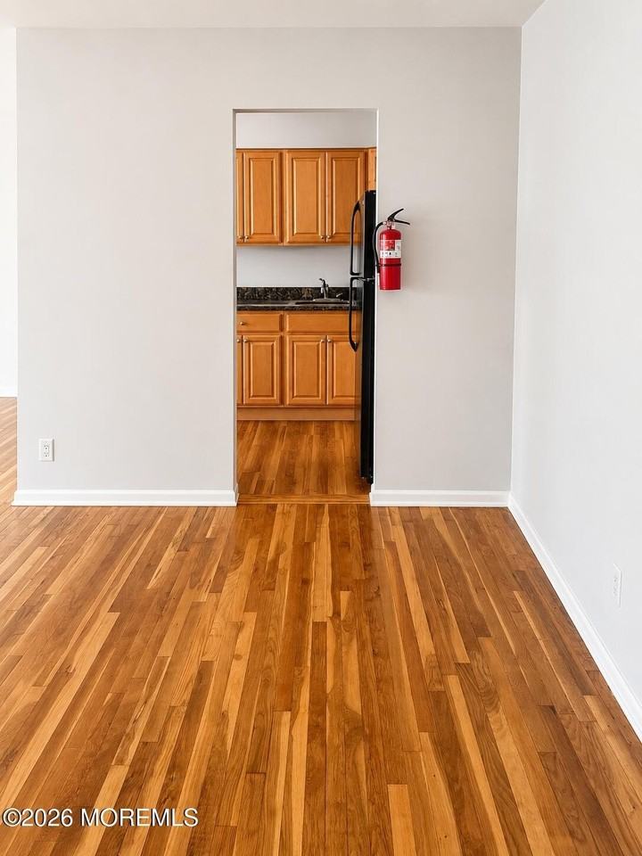 315317 8th Ave #208 - Photo 7 of 14