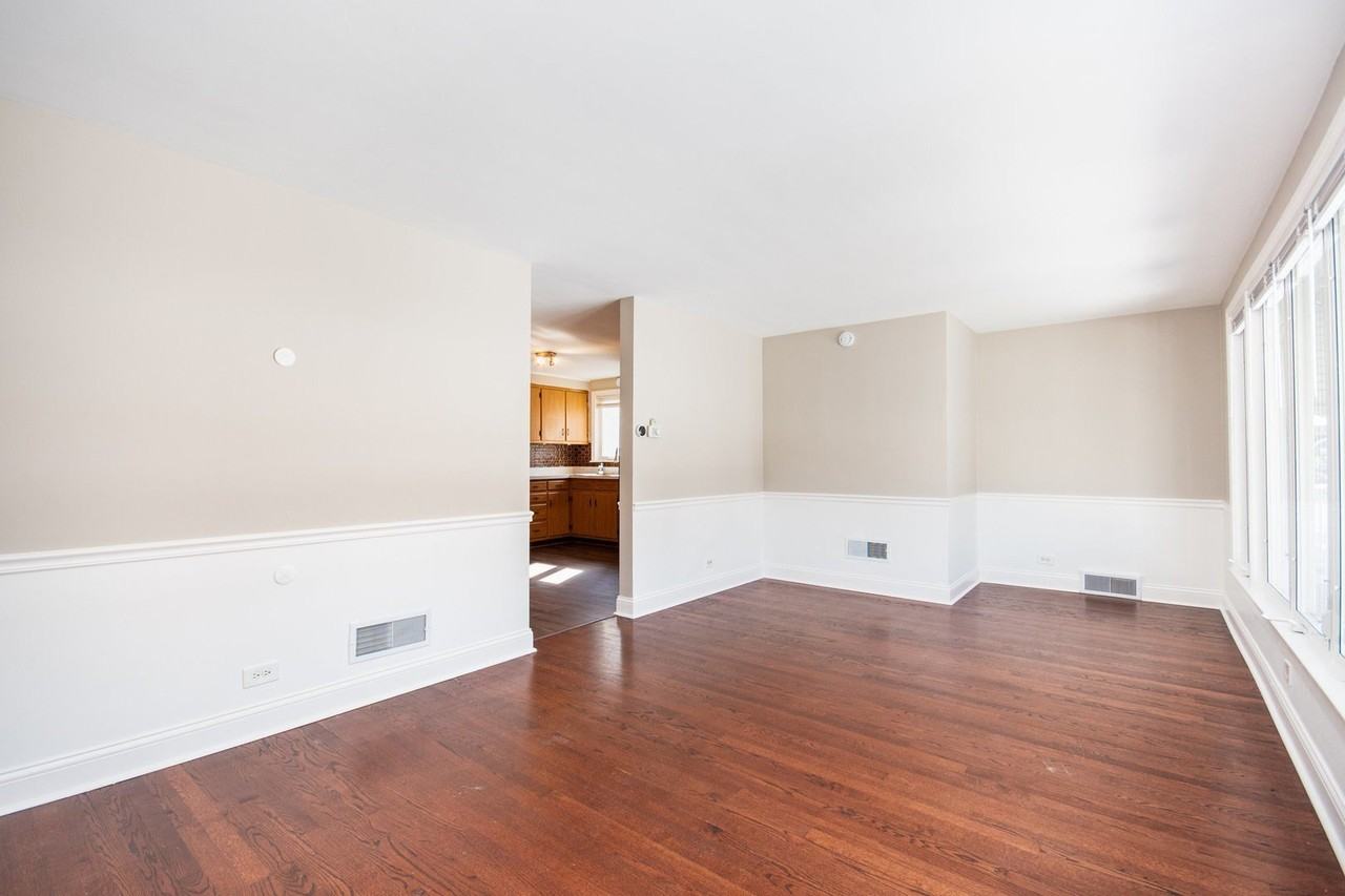 5229 S Meade Ave - Photo 3 of 15
