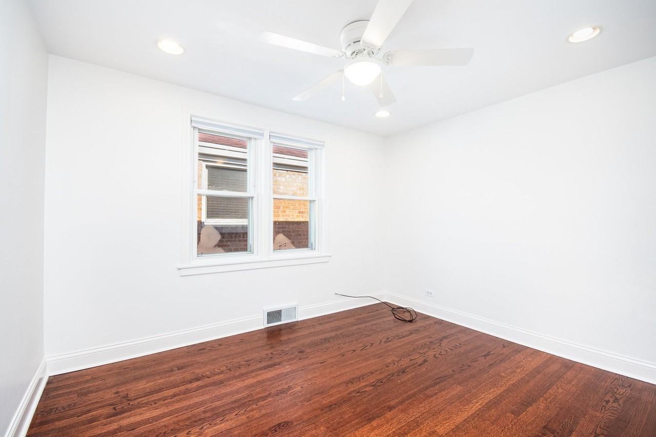 5229 S Meade Ave - Photo 6 of 15