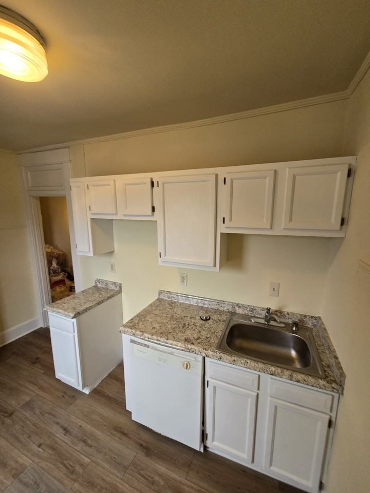 1280 Highland Street - 1280 1/2 #1280-1-2 - Photo 2 of 18