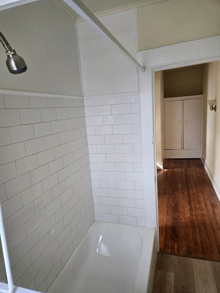 1280 Highland Street - 1280 1/2 #1280-1-2 - Photo 6 of 18
