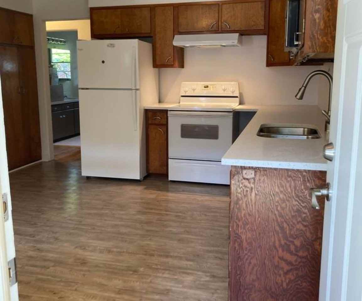 44 S Julian St #44 - Photo 3 of 19