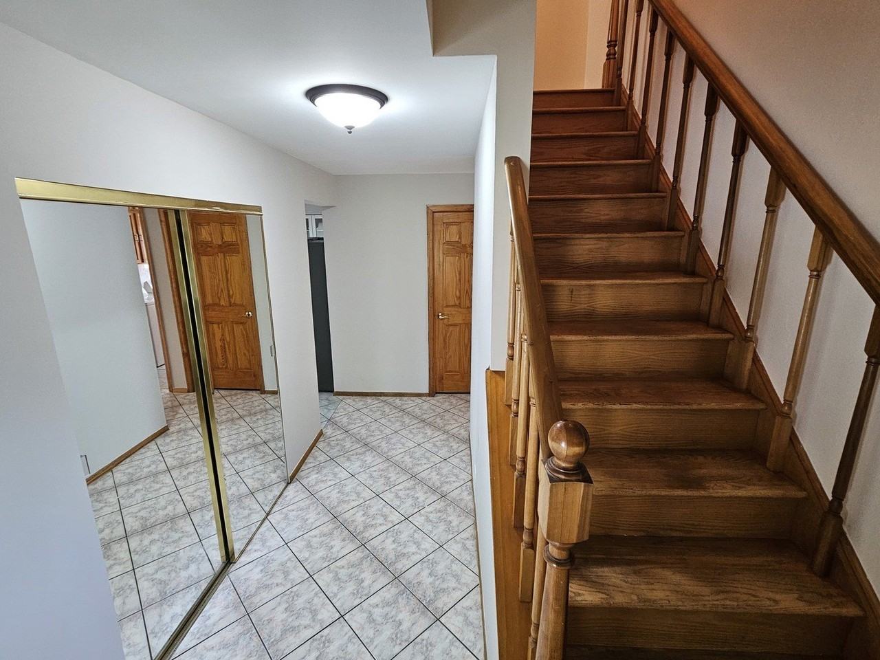 10 Mayflower Rd - Photo 3 of 30