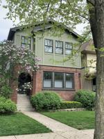 featured image of 4519 N Sacramento Ave