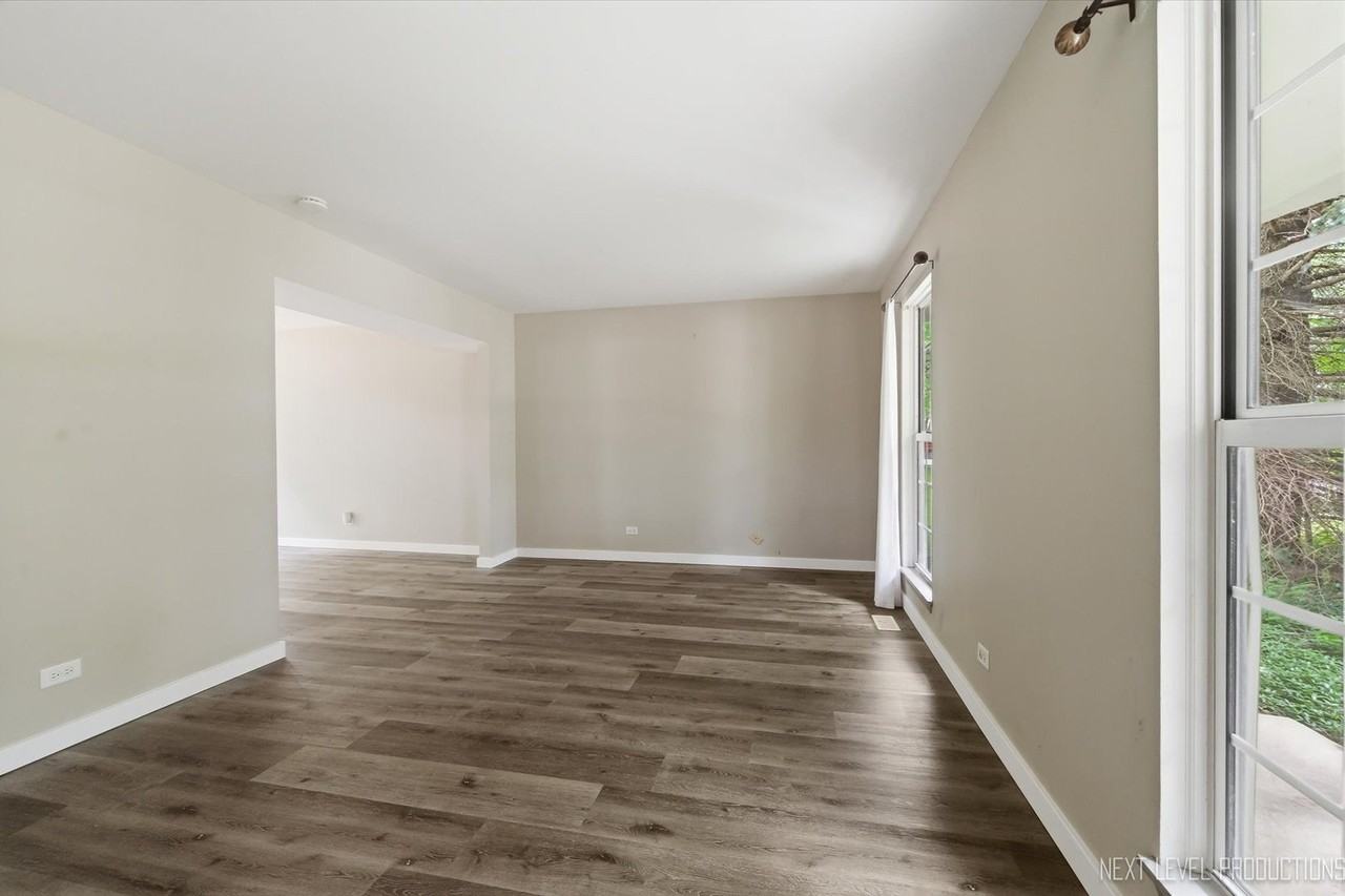 1598 Saint Andrews Cir - Photo 5 of 30